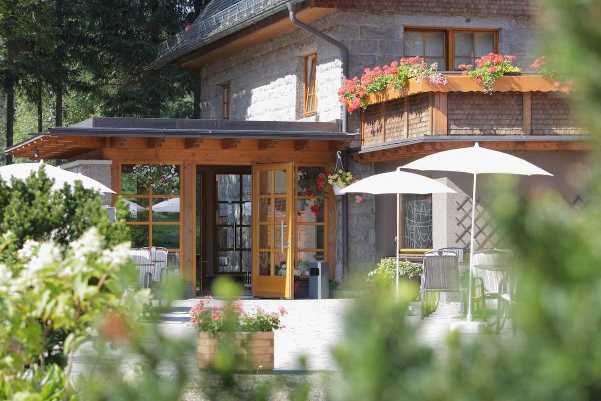 Schwarzwald Lodge Inselklause Schönwalde Eksteriør billede